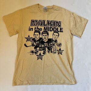 Gildan Malkin in the Middle T-Shirt Crosby Fleury NHL Pittsburgh Penguins